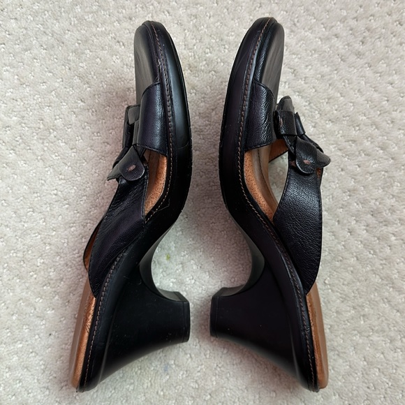 Clark’s Wedges - Picture 3 of 8